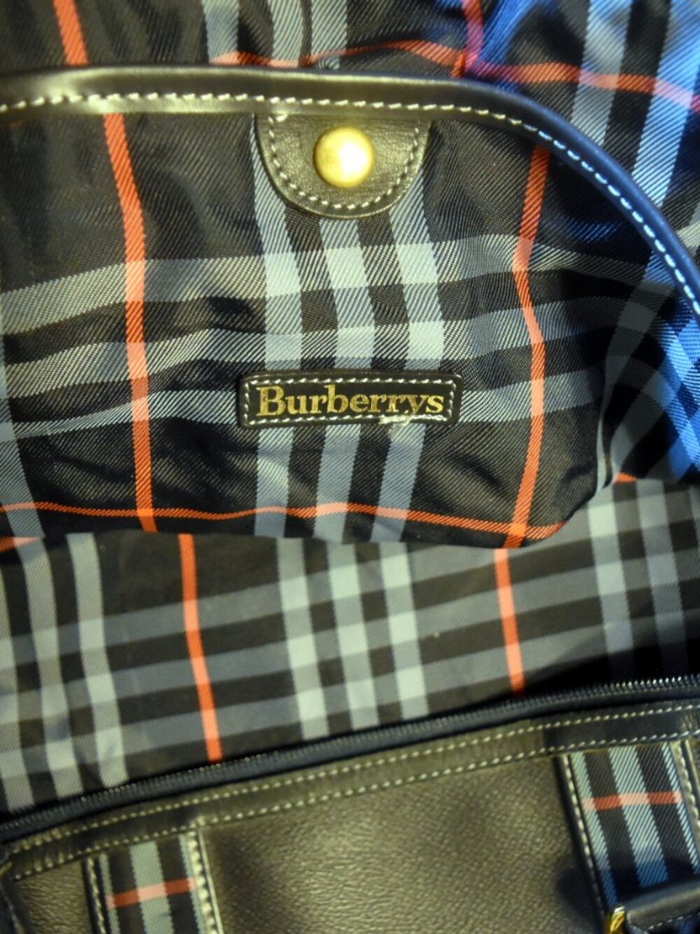 Vintage Burberrys Midnight Navy Leather Boston Duffel Travel Bag - Picture 13 of 13
